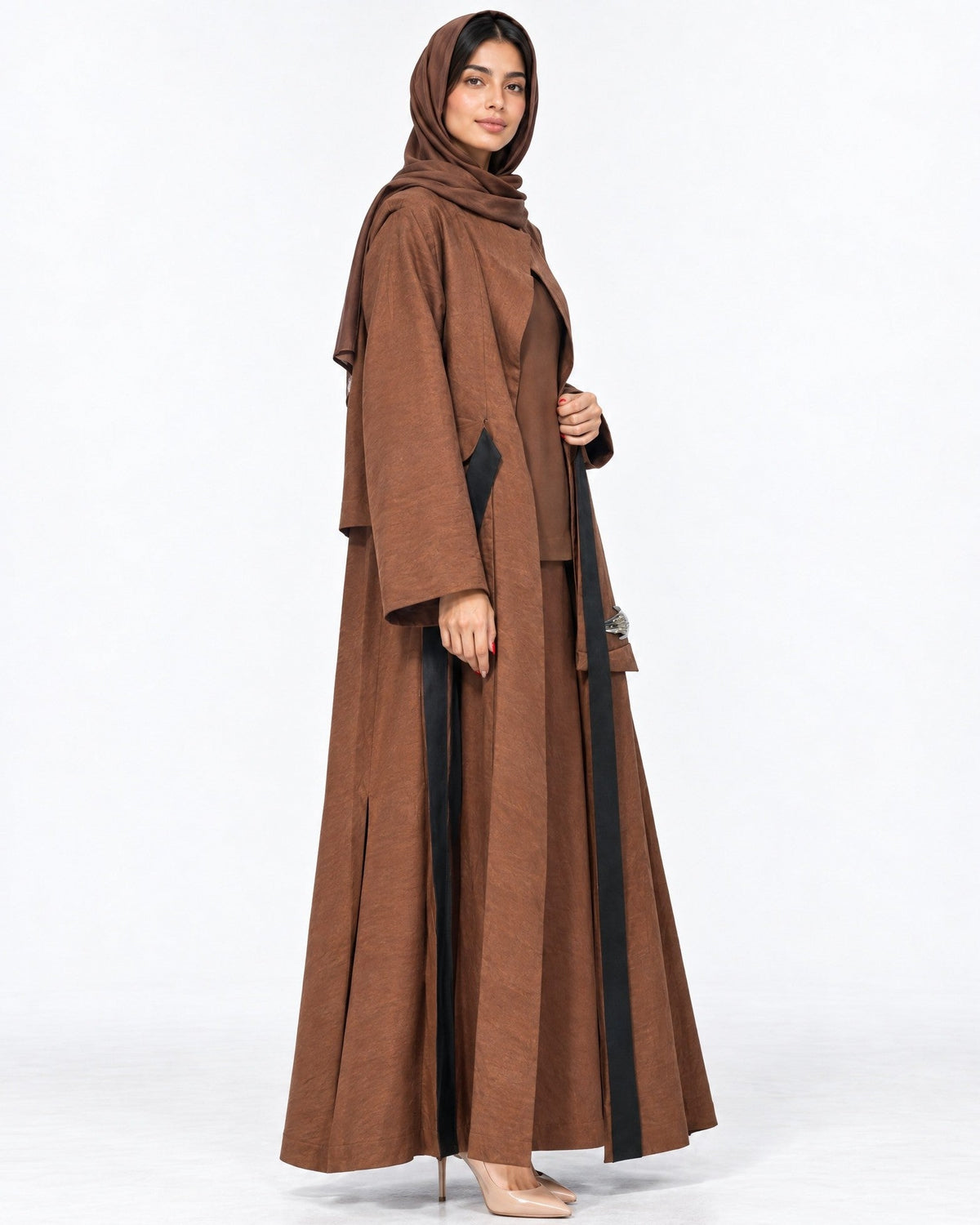 BRWN-GRACE - Chocolate Linen Abaya - AMBER FEROZ - MIRA Y MANO