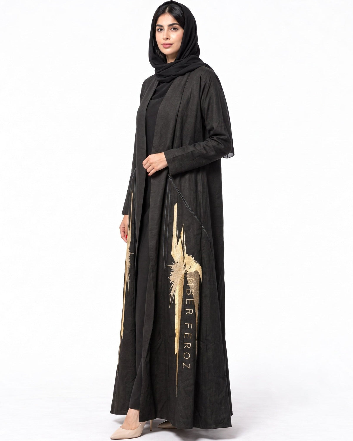New Huriya Black Linen Abaya Set - AMBER FEROZ - MIRA Y MANO