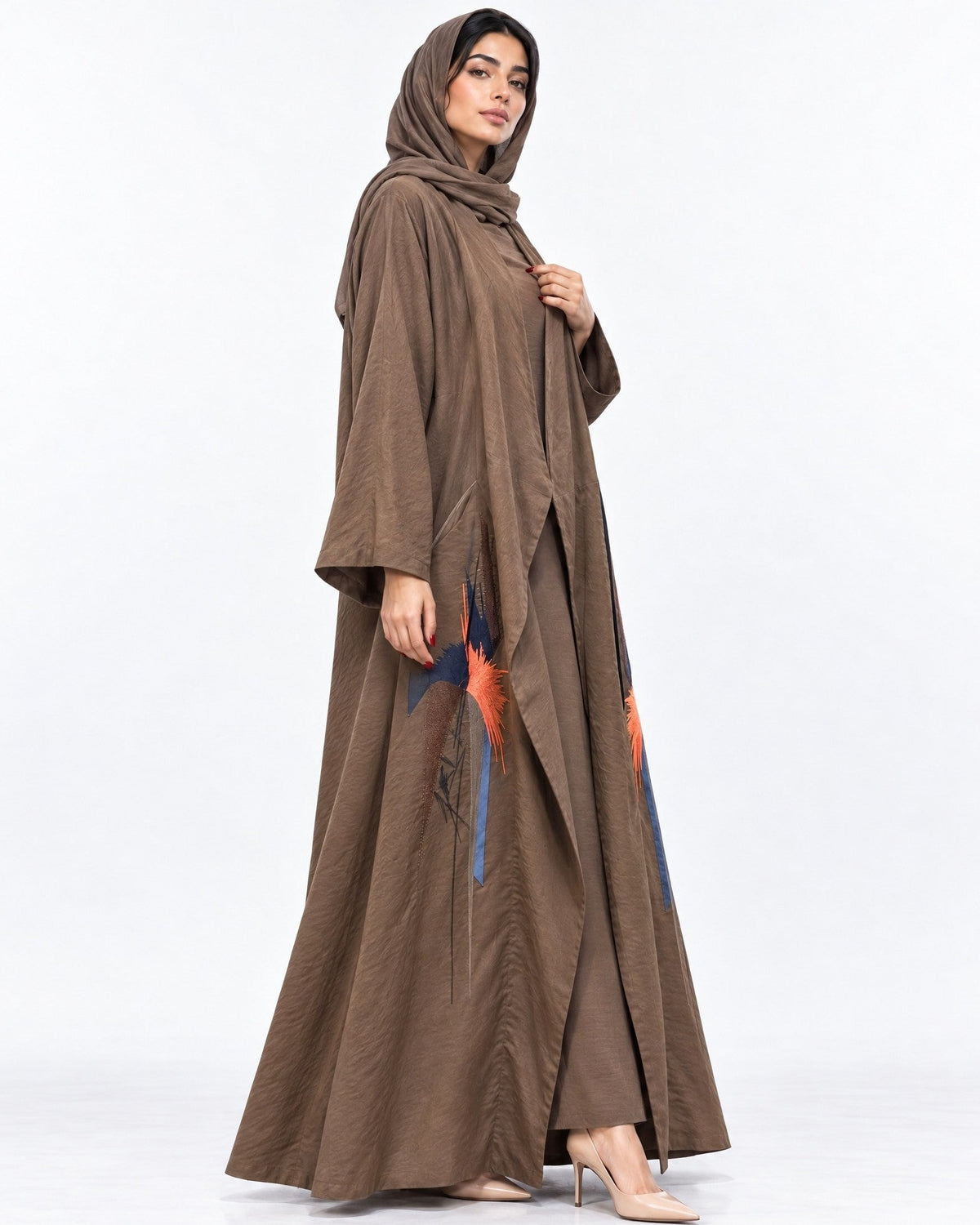 NEW HURIYA-BRW - Brown Linen Abaya Set - AMBER FEROZ - MIRA Y MANO
