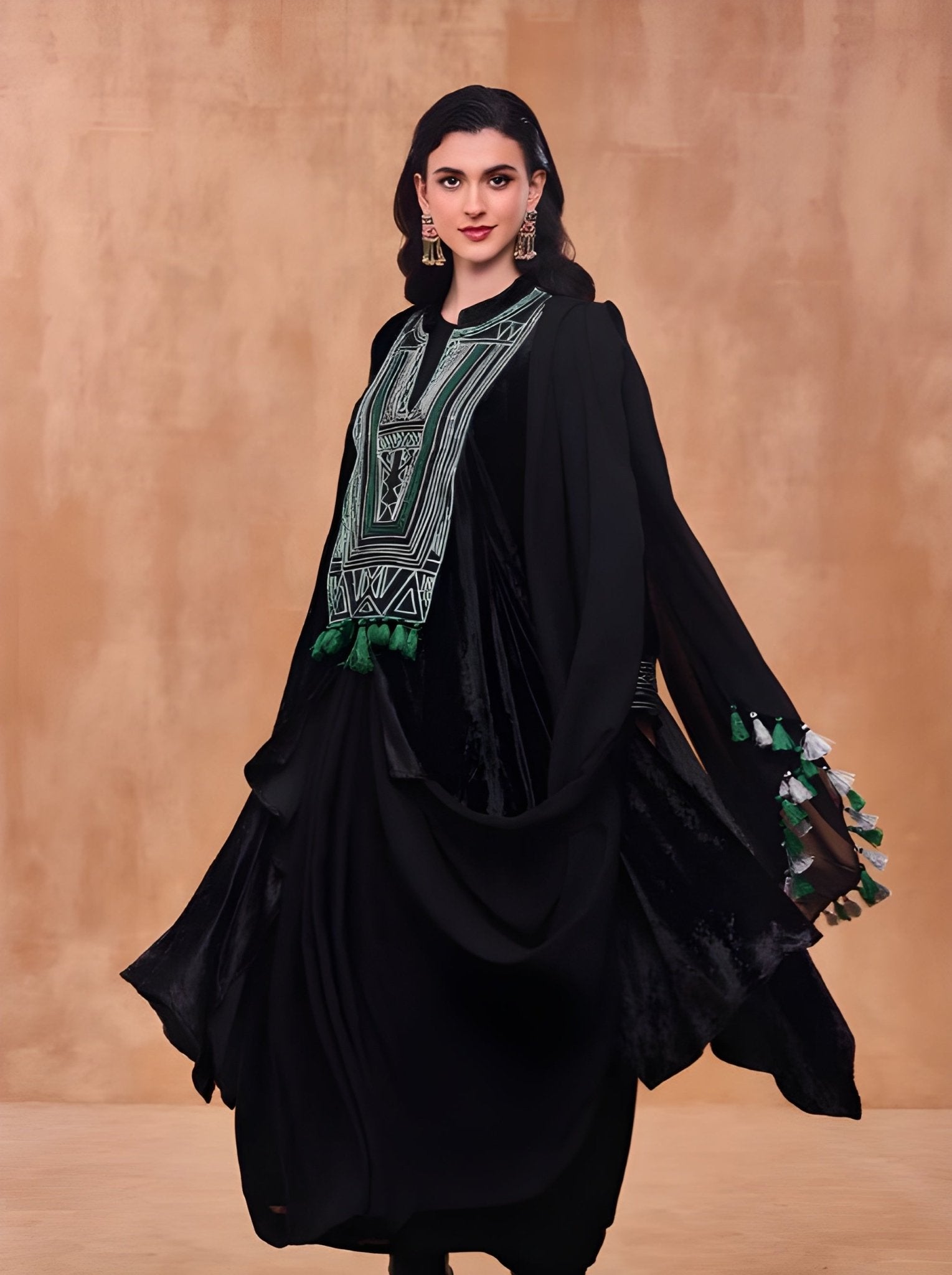 BRALYSA JALABIAH - AMORE MIO BY HITU - MIRA Y MANO