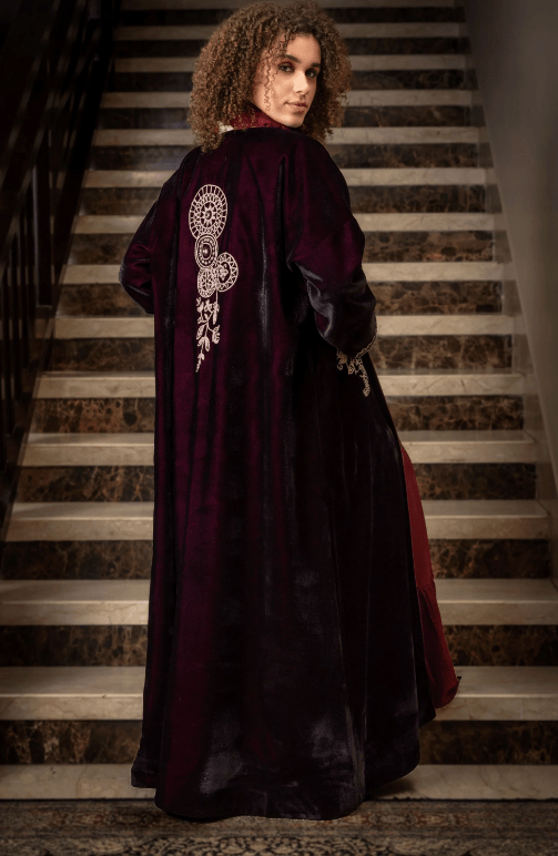 ESTHER ABAYA - AMORE MIO BY HITU - MIRA Y MANO