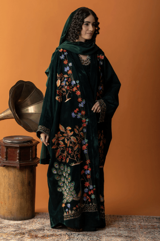 IBTISAM ABAYA - AMORE MIO BY HITU - MIRA Y MANO