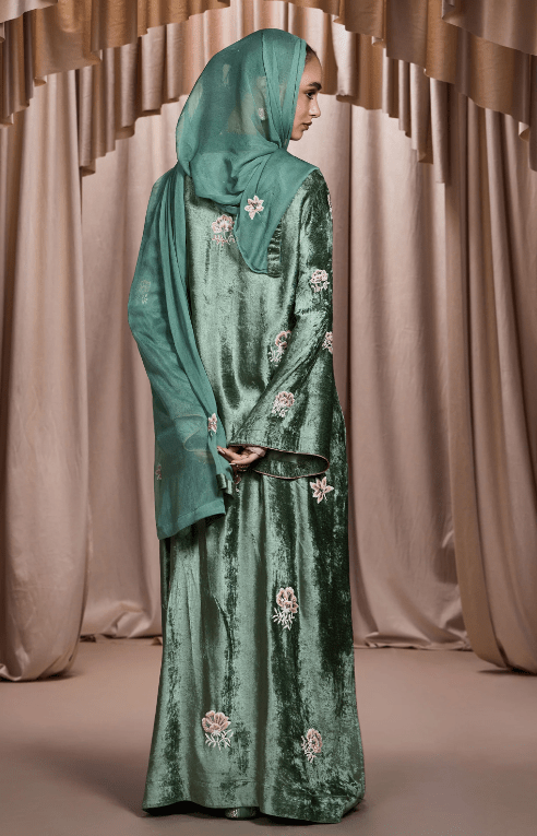 IHSAN ABAYA SET - AMORE MIO BY HITU - MIRA Y MANO