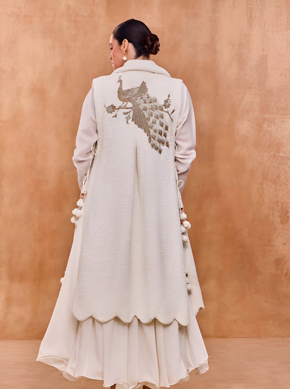 JENORIA CAPE SET - AMORE MIO BY HITU - MIRA Y MANO