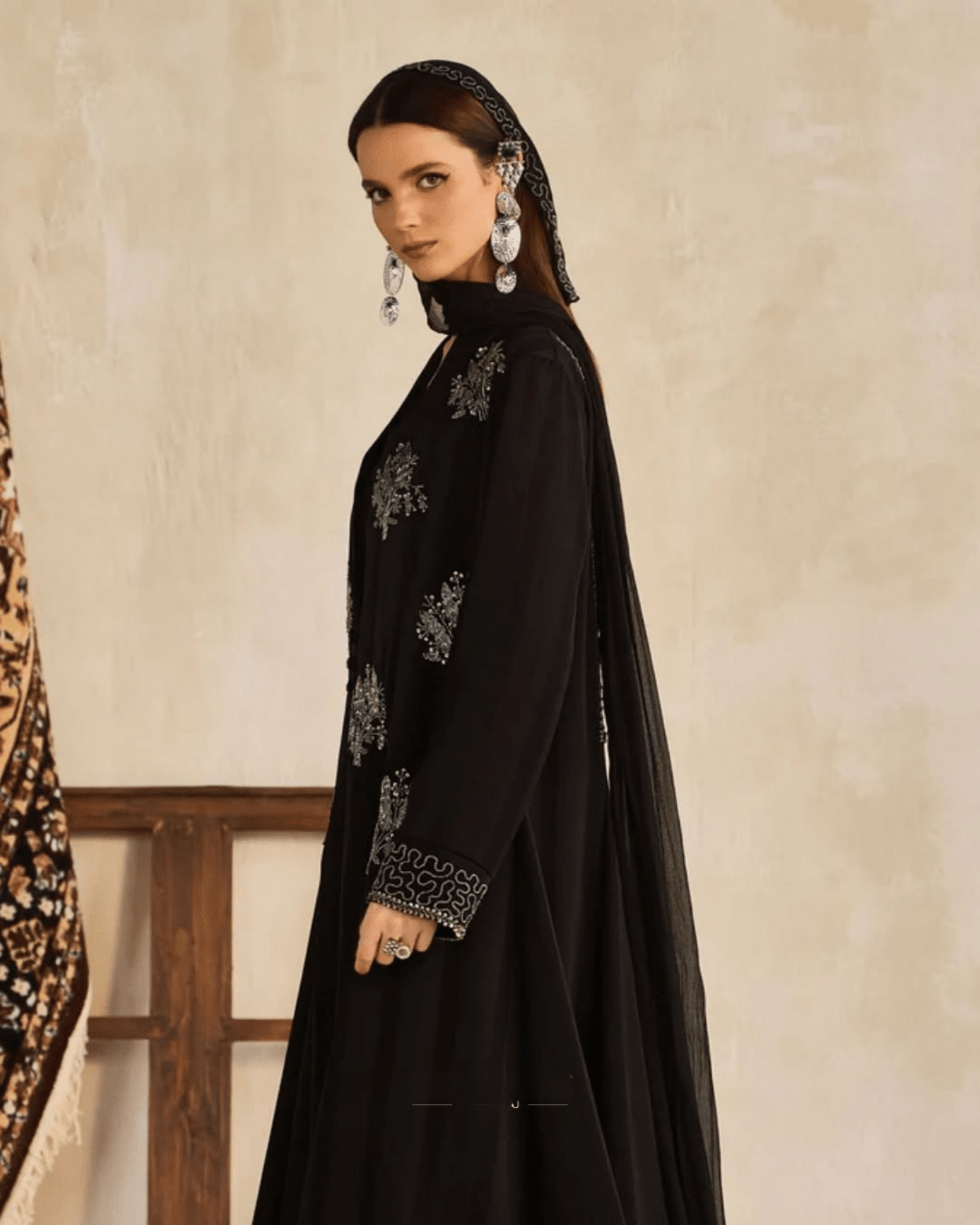 KAWKAB ABAYA SET - AMORE MIO BY HITU - MIRA Y MANO