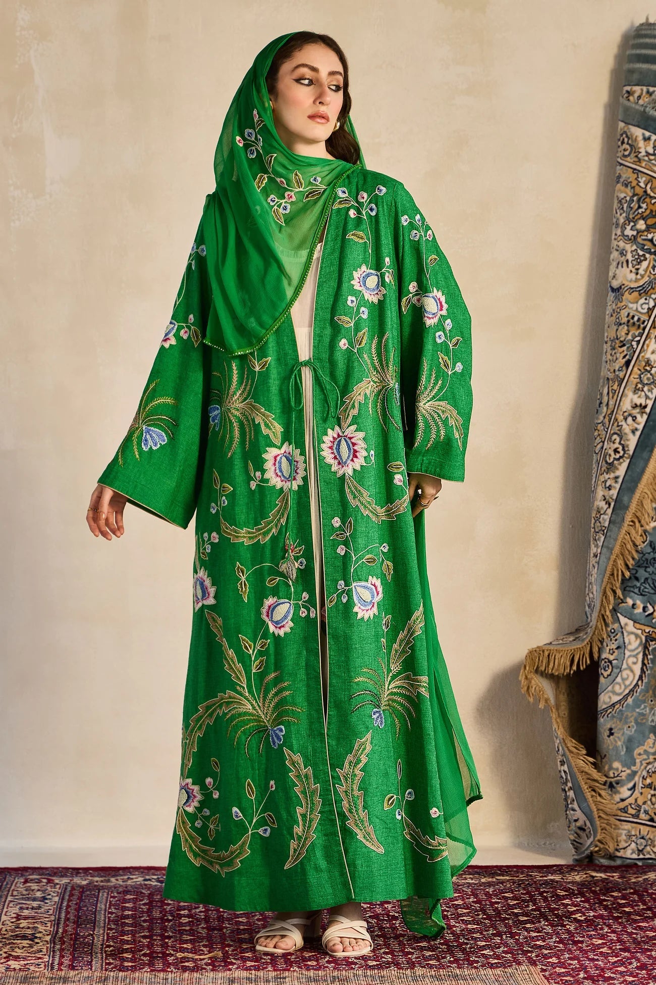 NAWAR ABAYA SET - AMORE MIO BY HITU - MIRA Y MANO