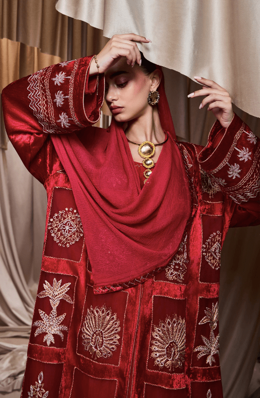 NEHMAT ABAYA SET - AMORE MIO BY HITU - MIRA Y MANO