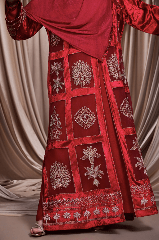 NEHMAT ABAYA SET - AMORE MIO BY HITU - MIRA Y MANO