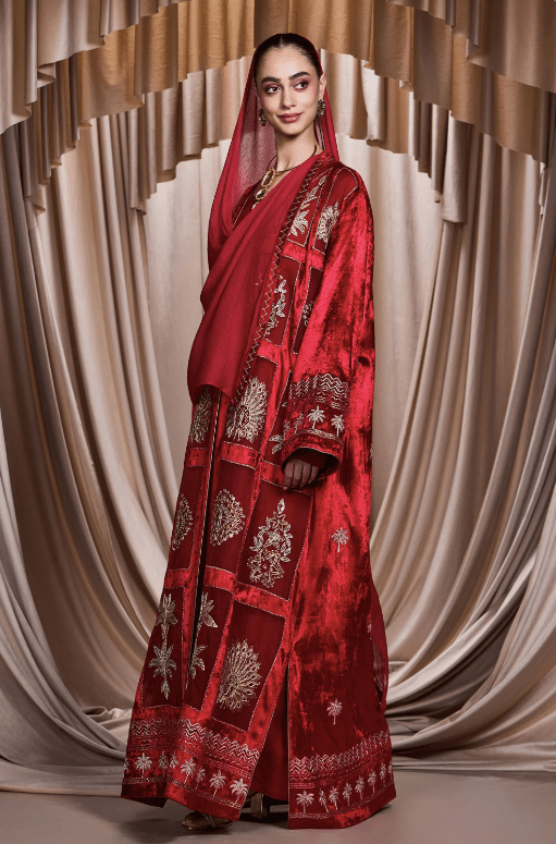 NEHMAT ABAYA SET - AMORE MIO BY HITU - MIRA Y MANO