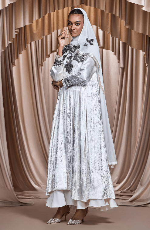 QANITA JALABIAH - AMORE MIO BY HITU - MIRA Y MANO