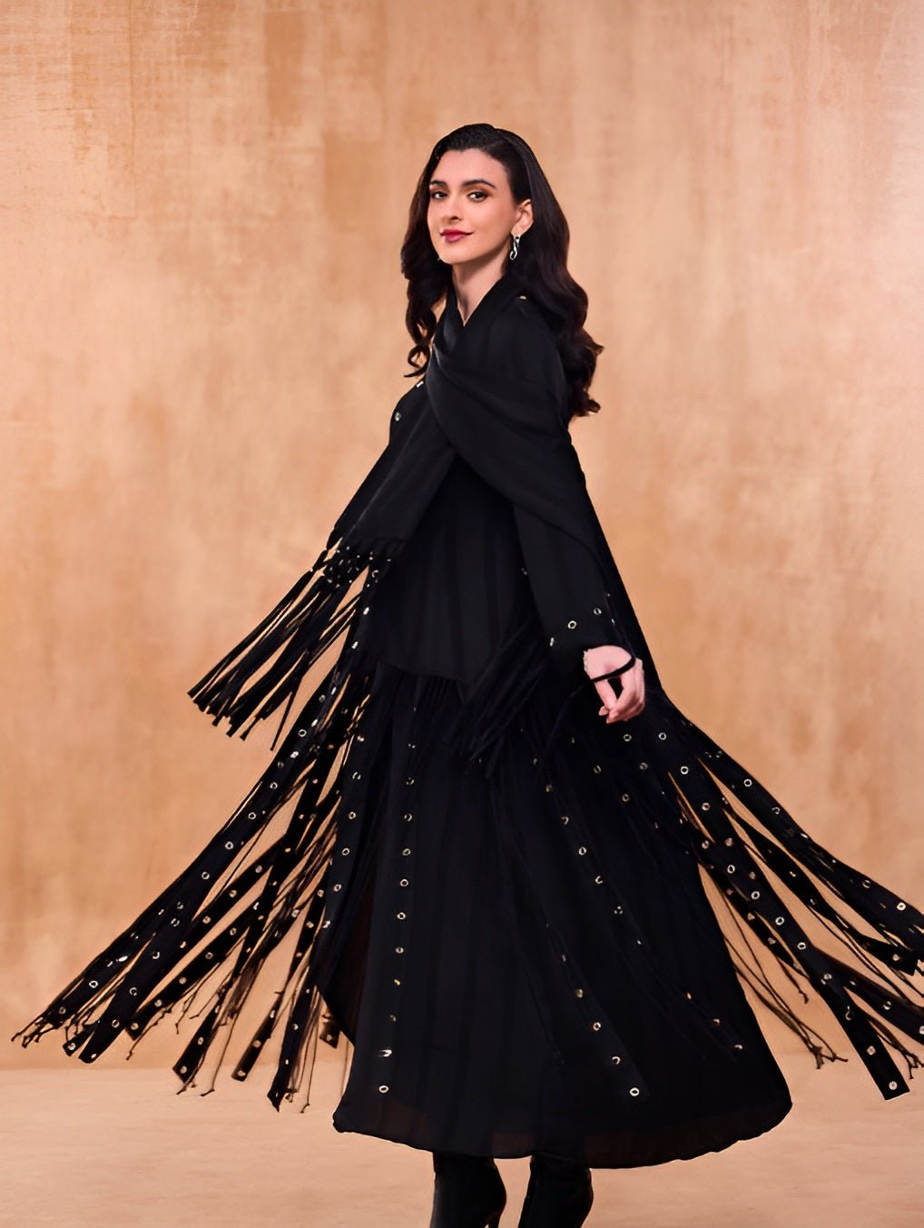 TOVARIN ABAYA SET - AMORE MIO BY HITU - MIRA Y MANO