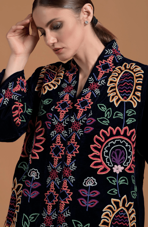 ZEHRA ABAYA - AMORE MIO BY HITU - MIRA Y MANO