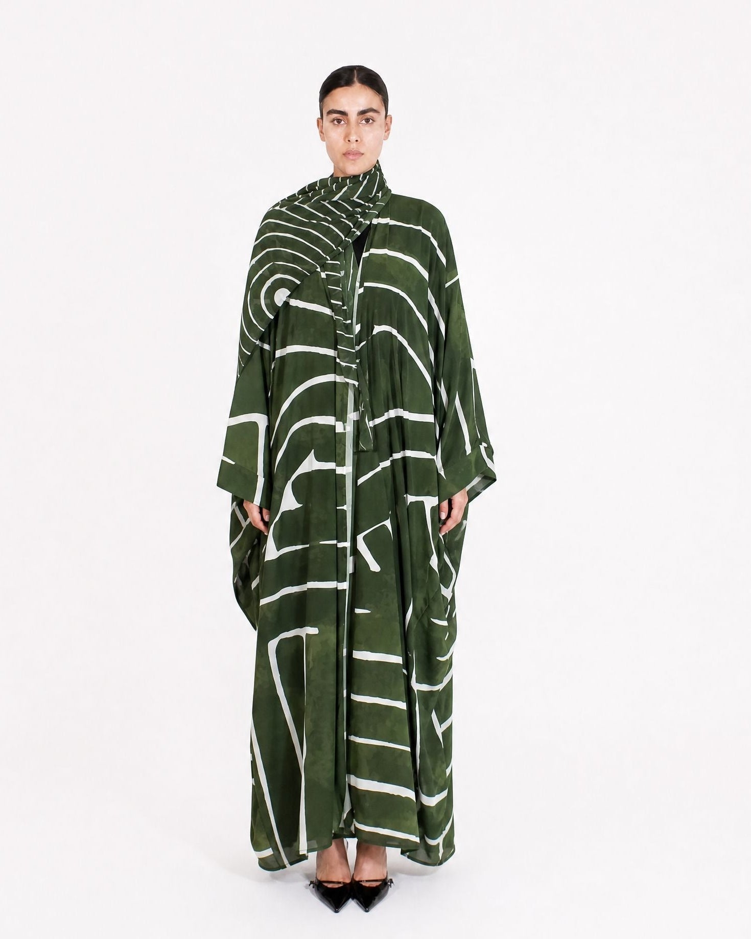 CHIFFON GRASS PRINT ABAYA - ASDAF LINE - MIRA Y MANO