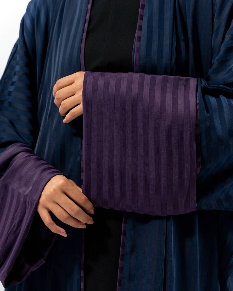 Striped Navy Silk Abaya - ASDAF LINE - MIRA Y MANO