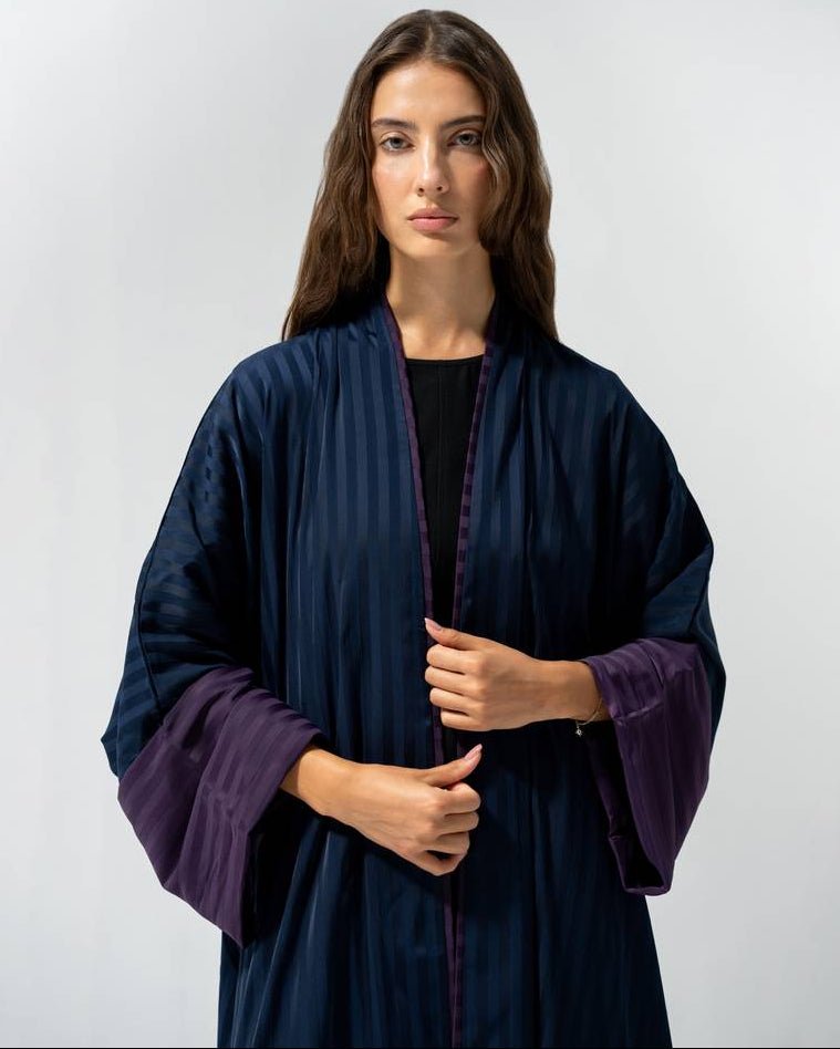 Striped Navy Silk Abaya - ASDAF LINE - MIRA Y MANO