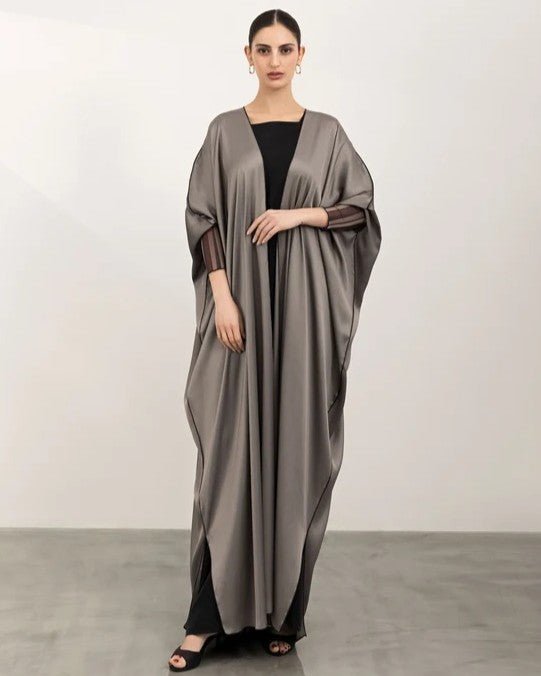 A26-07 – Tan Printed Silk Abaya - ASL - MIRA Y MANO