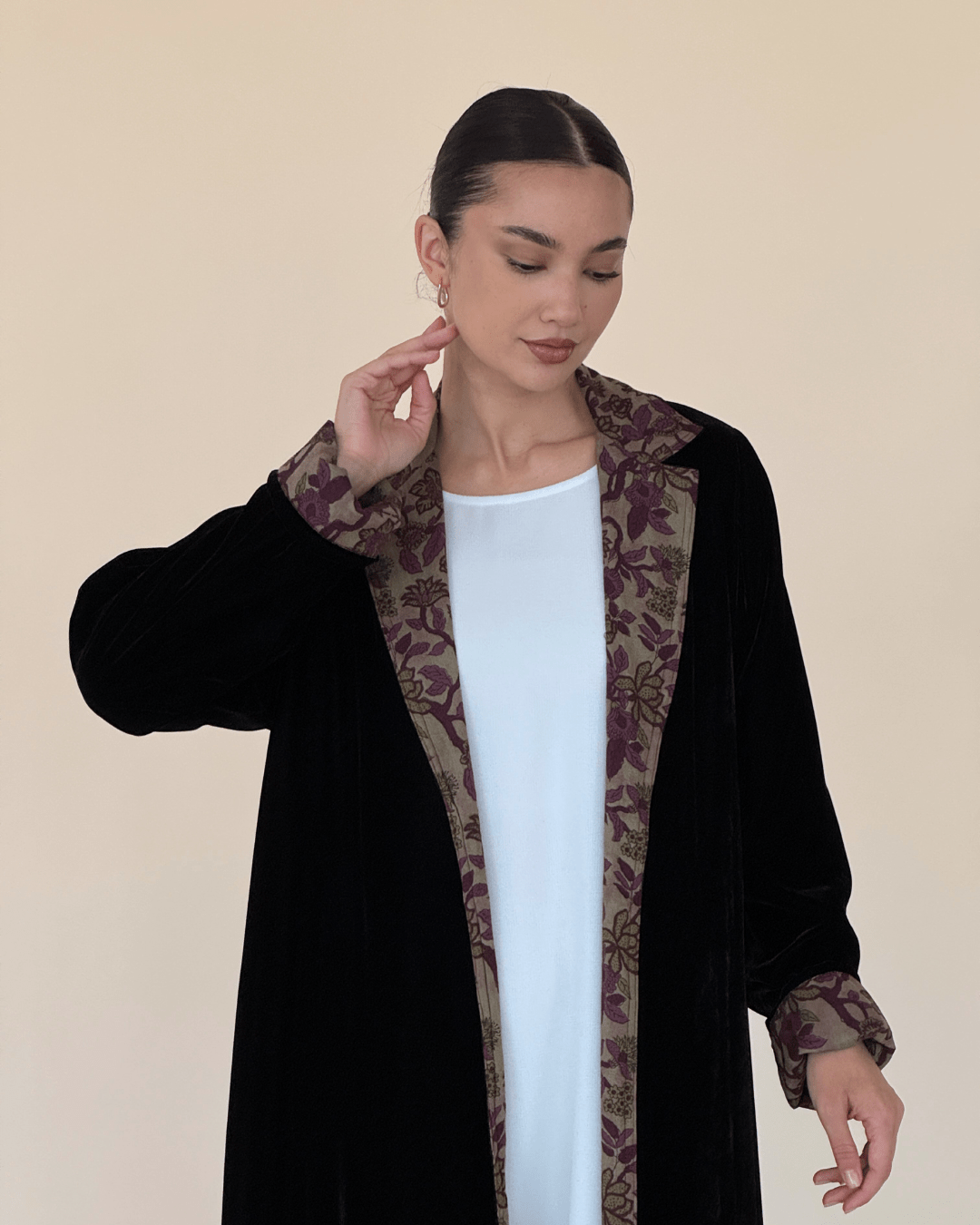 FW25A02-B عباية – صورة المنتج 3