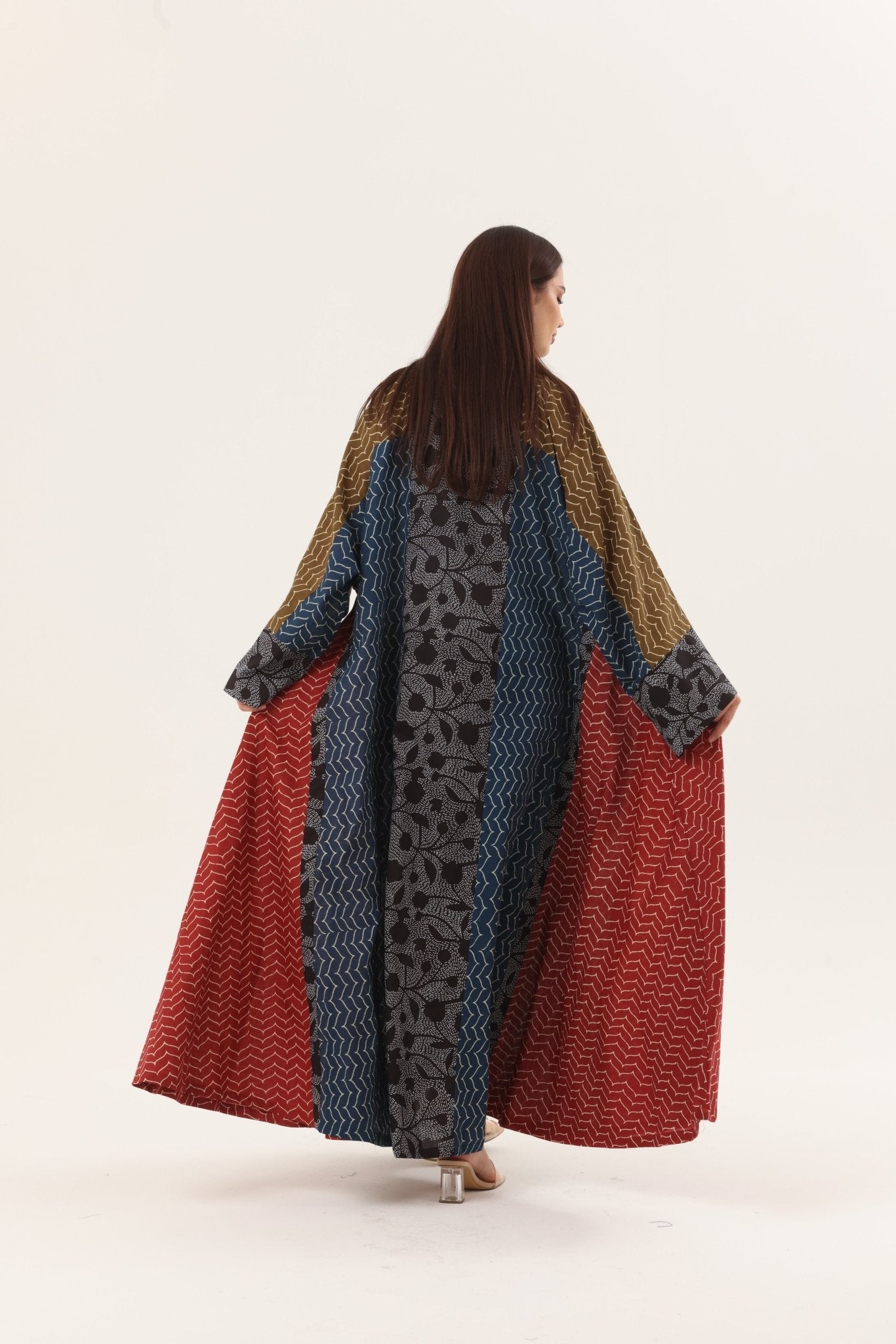 RE26 - J05 JALABIAH - BAIT ALDANTELLE - MIRA Y MANO