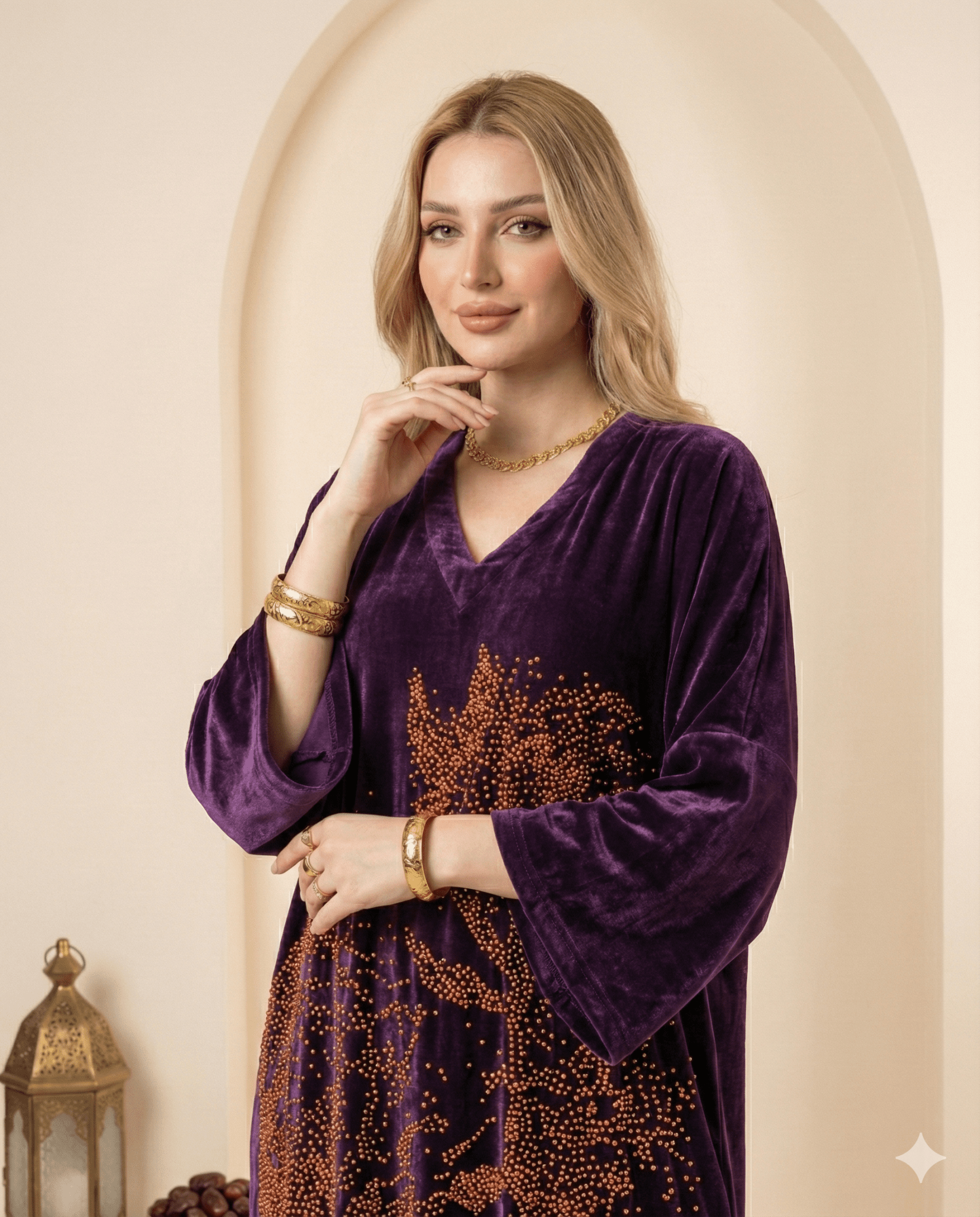 667 - SB - I75 JALABIAH - BEENAS - MIRA Y MANO