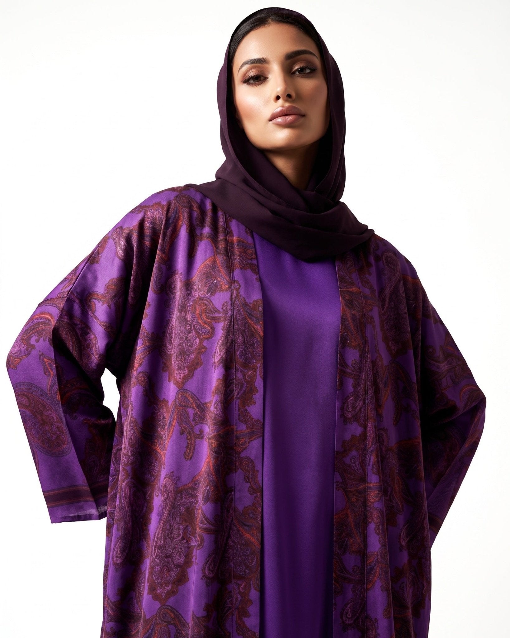 BA010P ABAYA - BY AFRAA - MIRA Y MANO