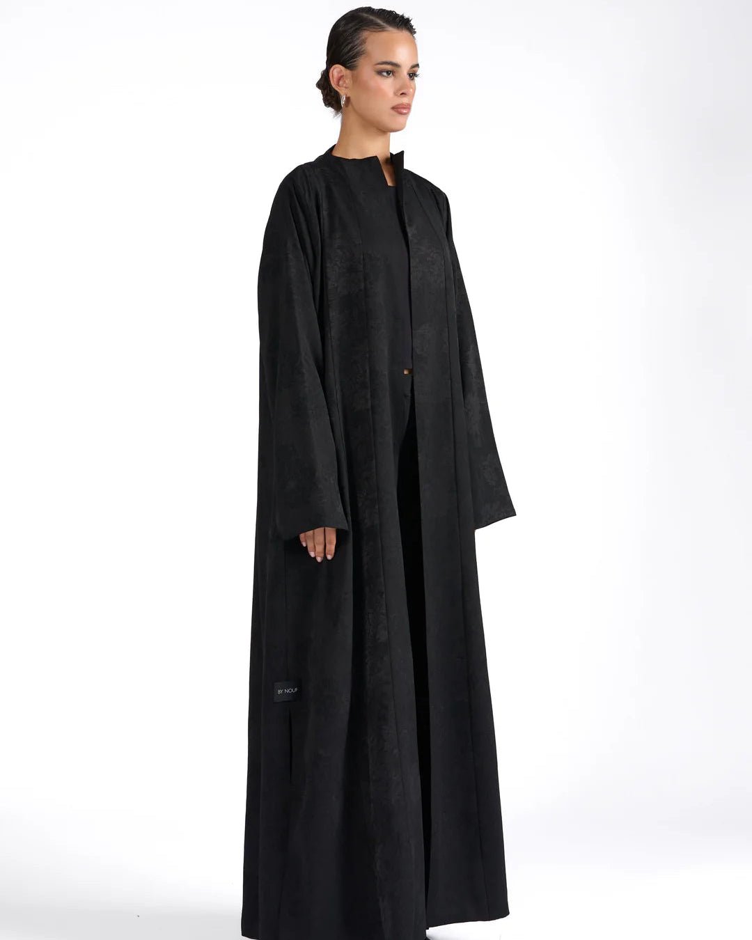 ALBA BLACK ABAYA - BY NOUF - MIRA Y MANO