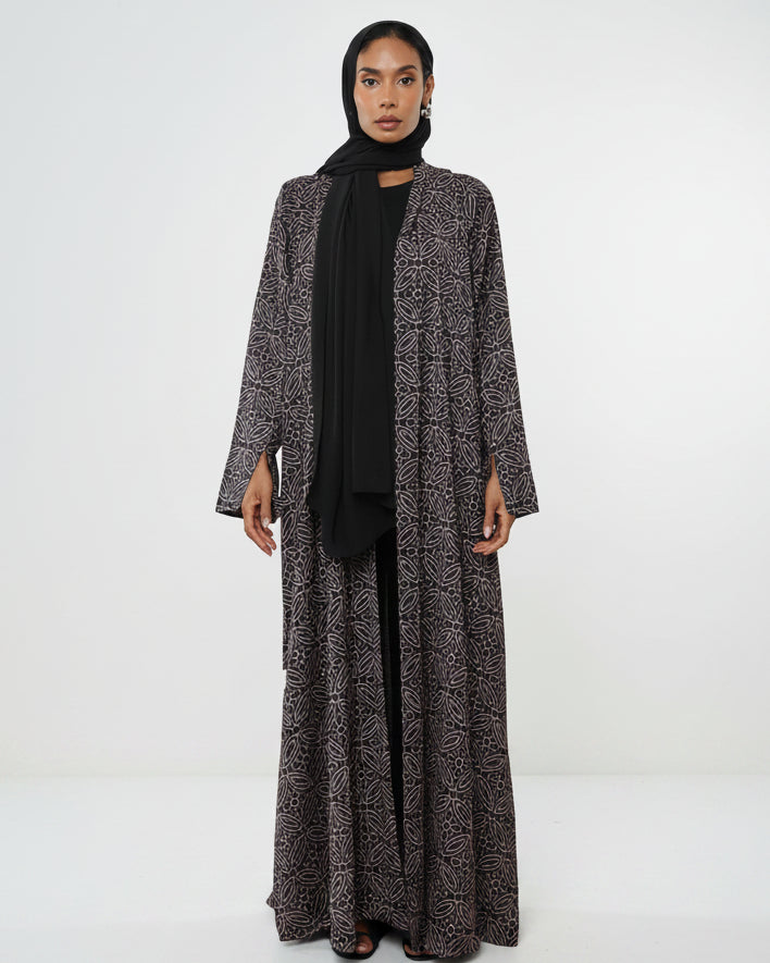 AMARA ABAYA - BY NOUF - MIRA Y MANO