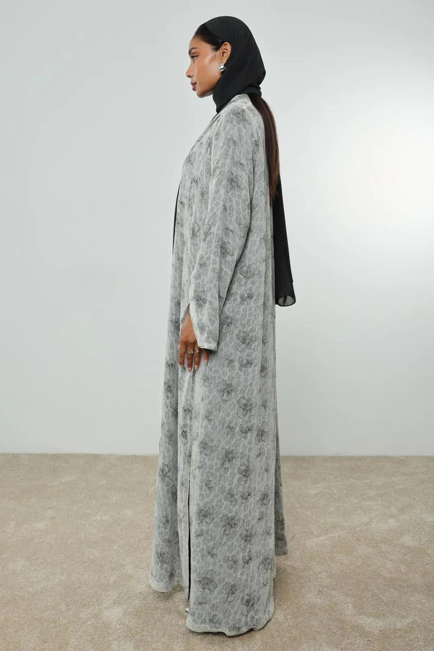 AURA ABAYA - BY NOUF - MIRA Y MANO