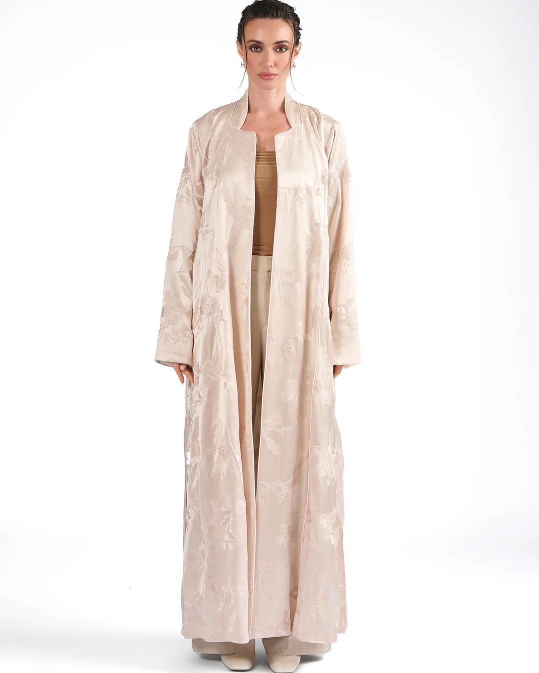 BLANCA ABAYA - BY NOUF - MIRA Y MANO