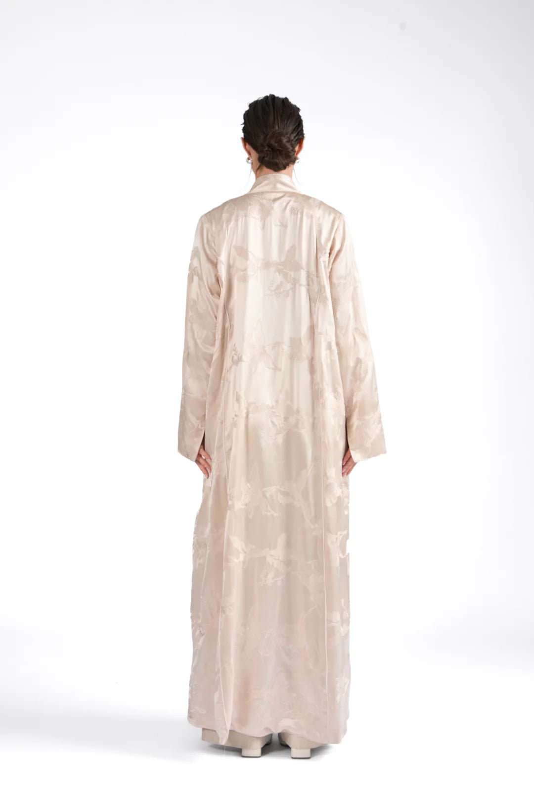 BLANCA ABAYA - BY NOUF - MIRA Y MANO