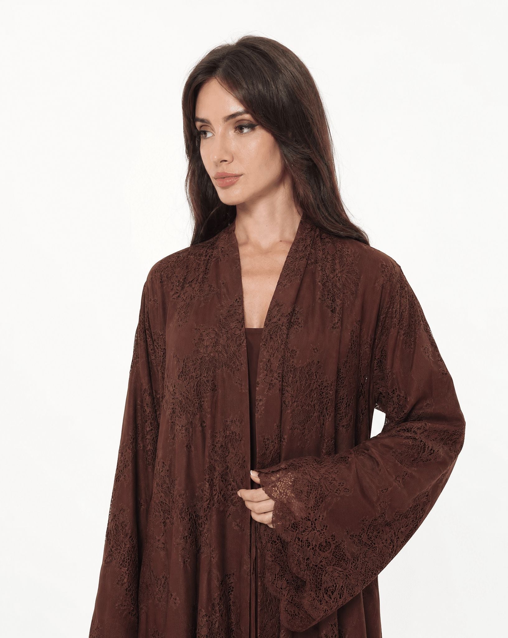 BROWN MIDNIGHT LACE ABAYA - BY NOUF - MIRA Y MANO