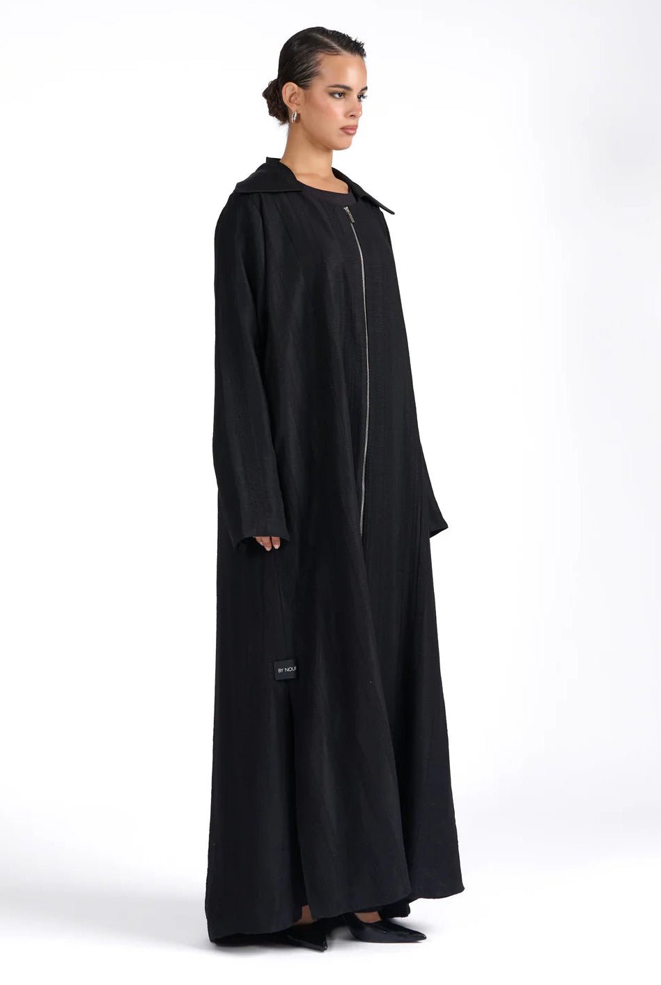 CHLOE BLACK ABAYA - BY NOUF - MIRA Y MANO