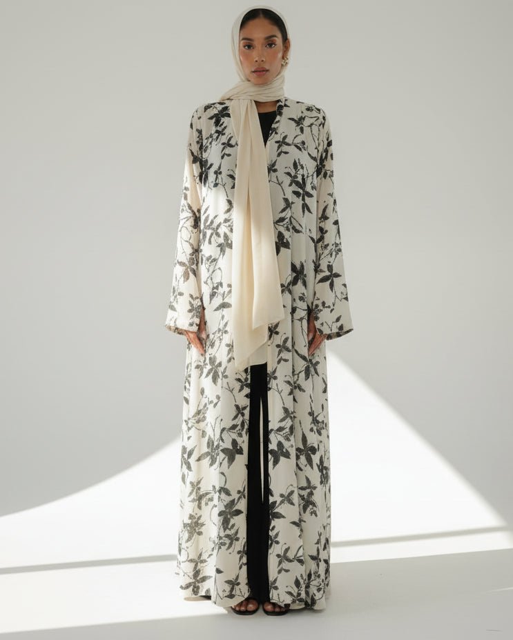 LAYL ABAYA - BY NOUF - MIRA Y MANO