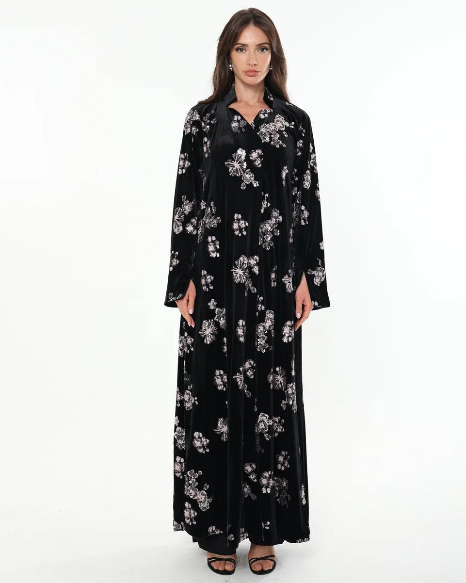 NW 2540 - Black Velvet Abaya - MIRA Y MANO