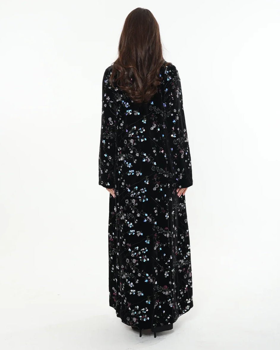 NW 2541 - Black Velvet Abaya - MIRA Y MANO