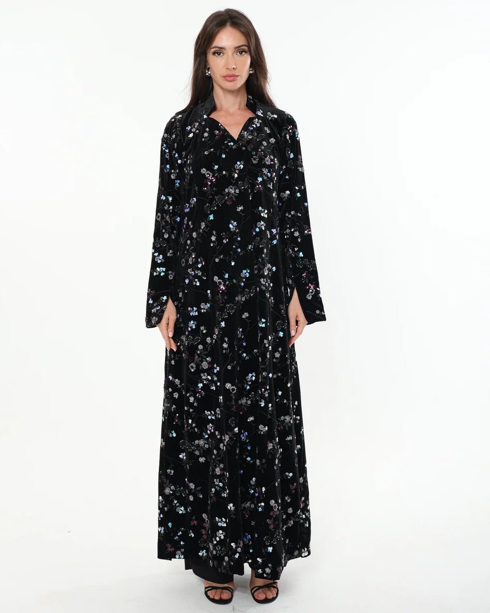 NW 2541 - Black Velvet Abaya - MIRA Y MANO