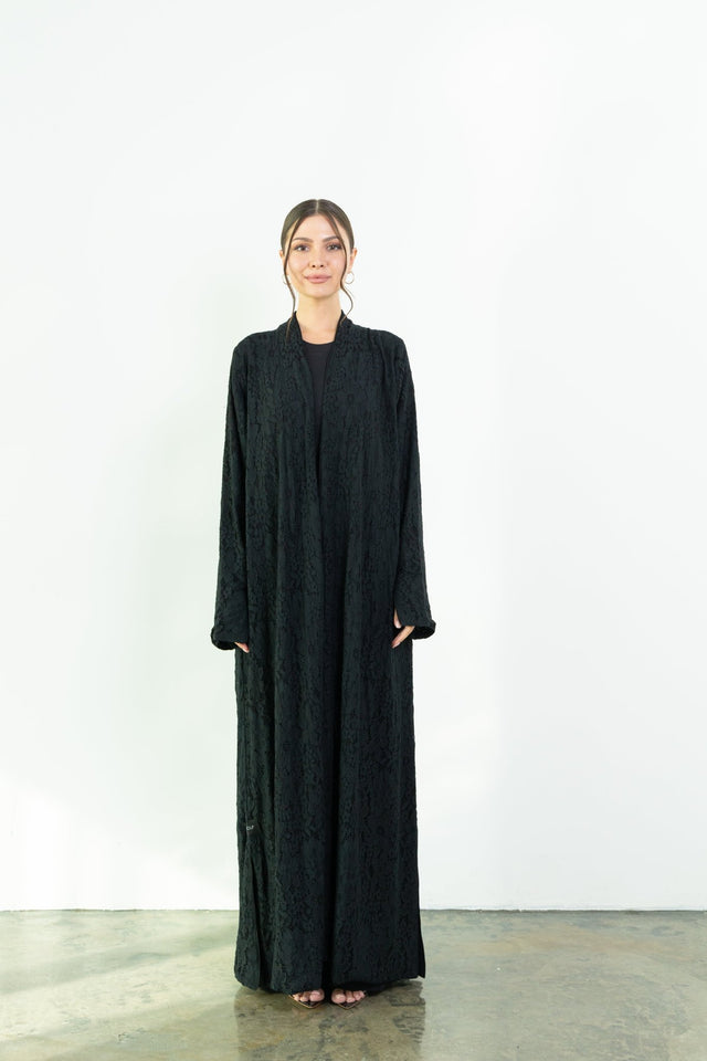 SS24 - N012 ABAYA - BY NOUF - MIRA Y MANO