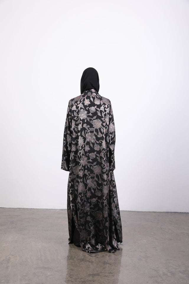 SS24 - N025 ABAYA - BY NOUF - MIRA Y MANO