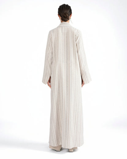 VELIA ABAYA - BY NOUF - MIRA Y MANO