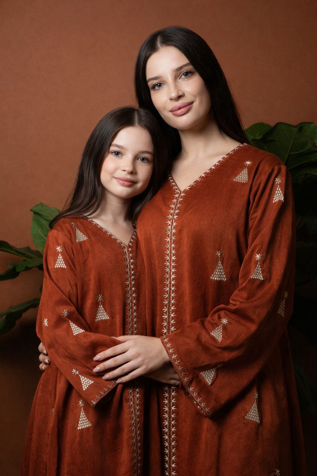 SAF JALABIAH - CATERPILLAR - MIRA Y MANO