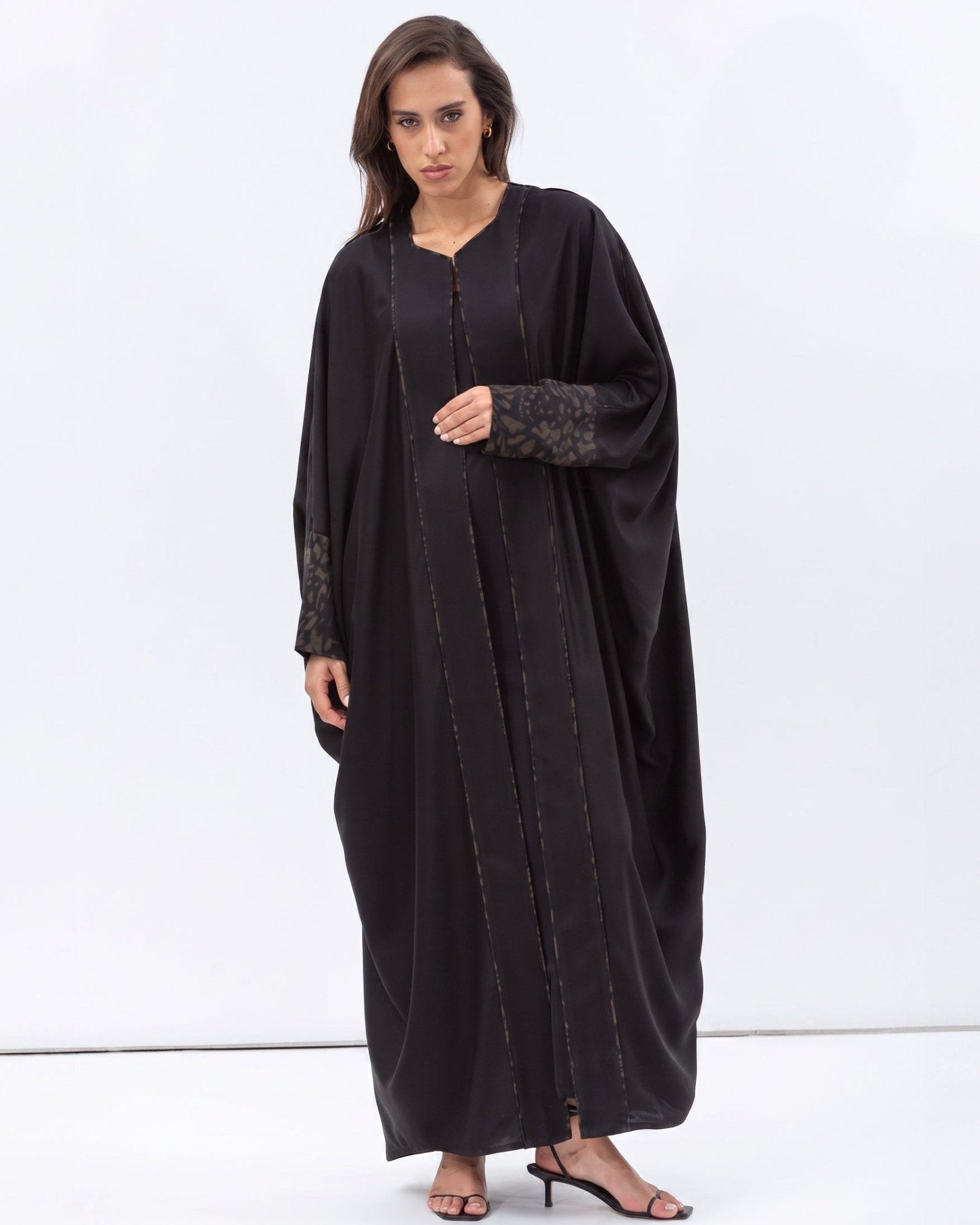 AB-BF-BLK-BGP – Black Abaya – Product image 3