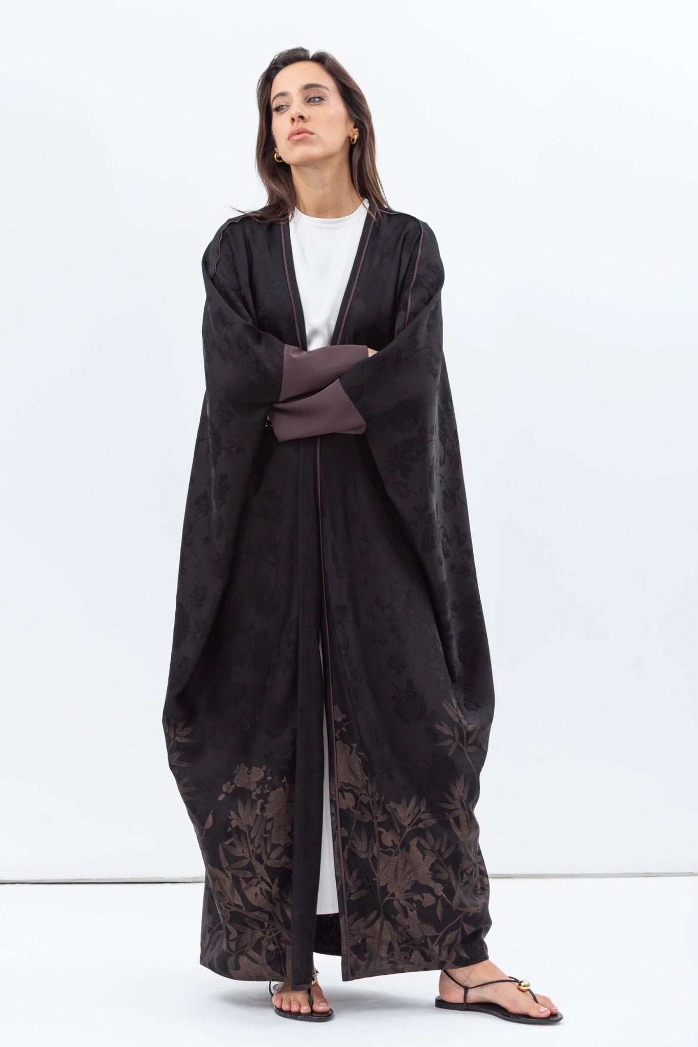 AB - BF - BLK - CPR ABAYA - CHIKA - MIRA Y MANO