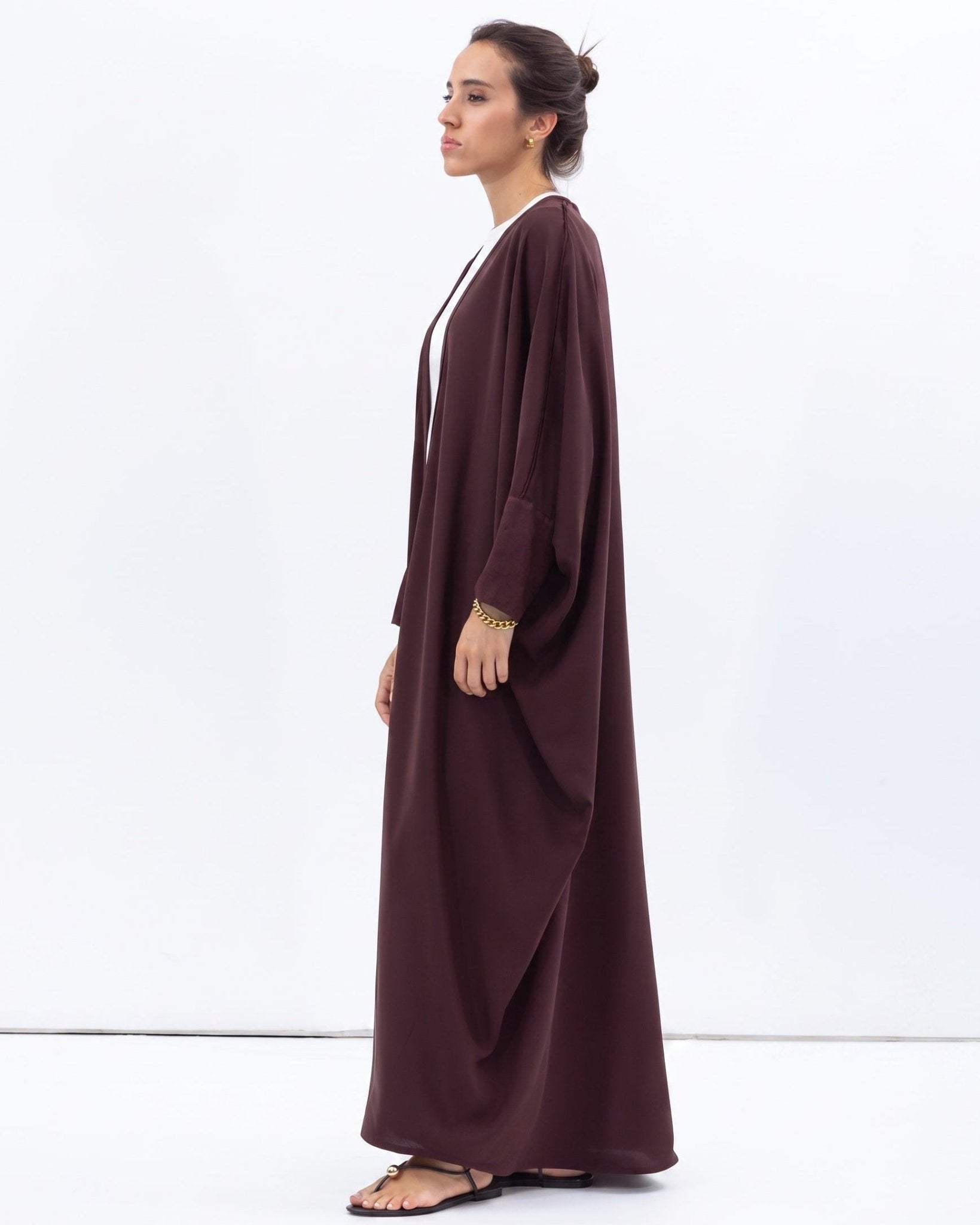 AB-BF-BRG – Burgundy Crepe Abaya - CHIKA - MIRA Y MANO
