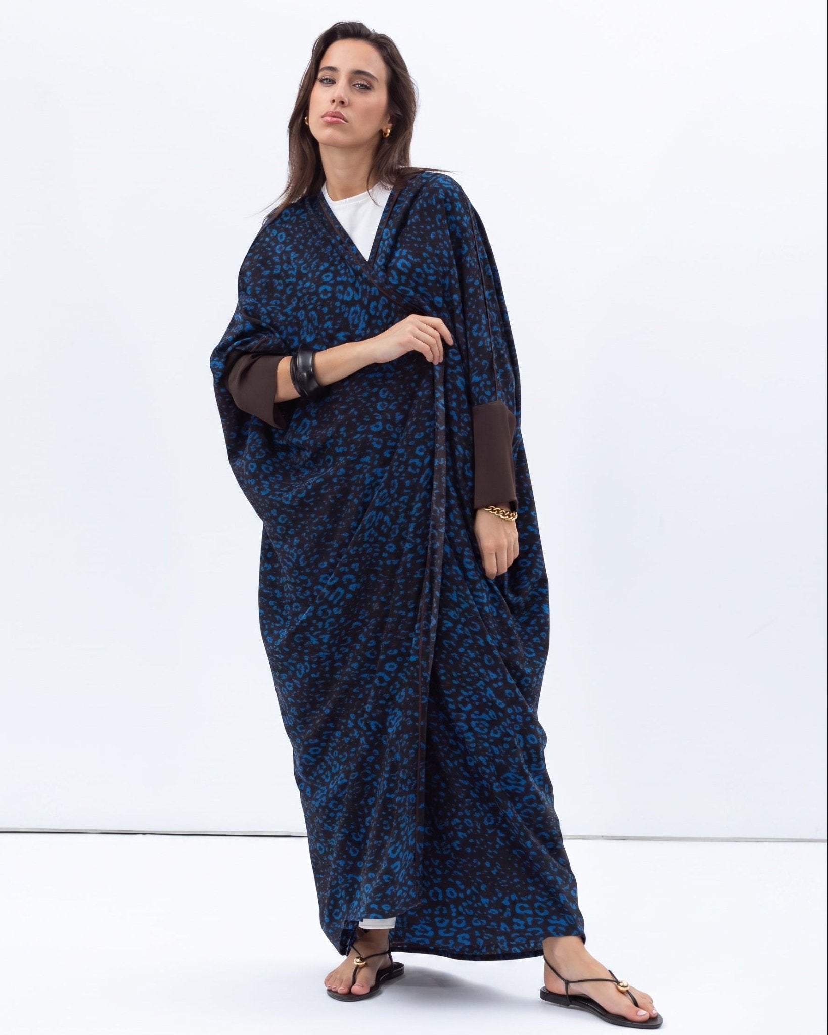 AB-BF-LCF-BLU-BRN – Blue Abaya - CHIKA - MIRA Y MANO