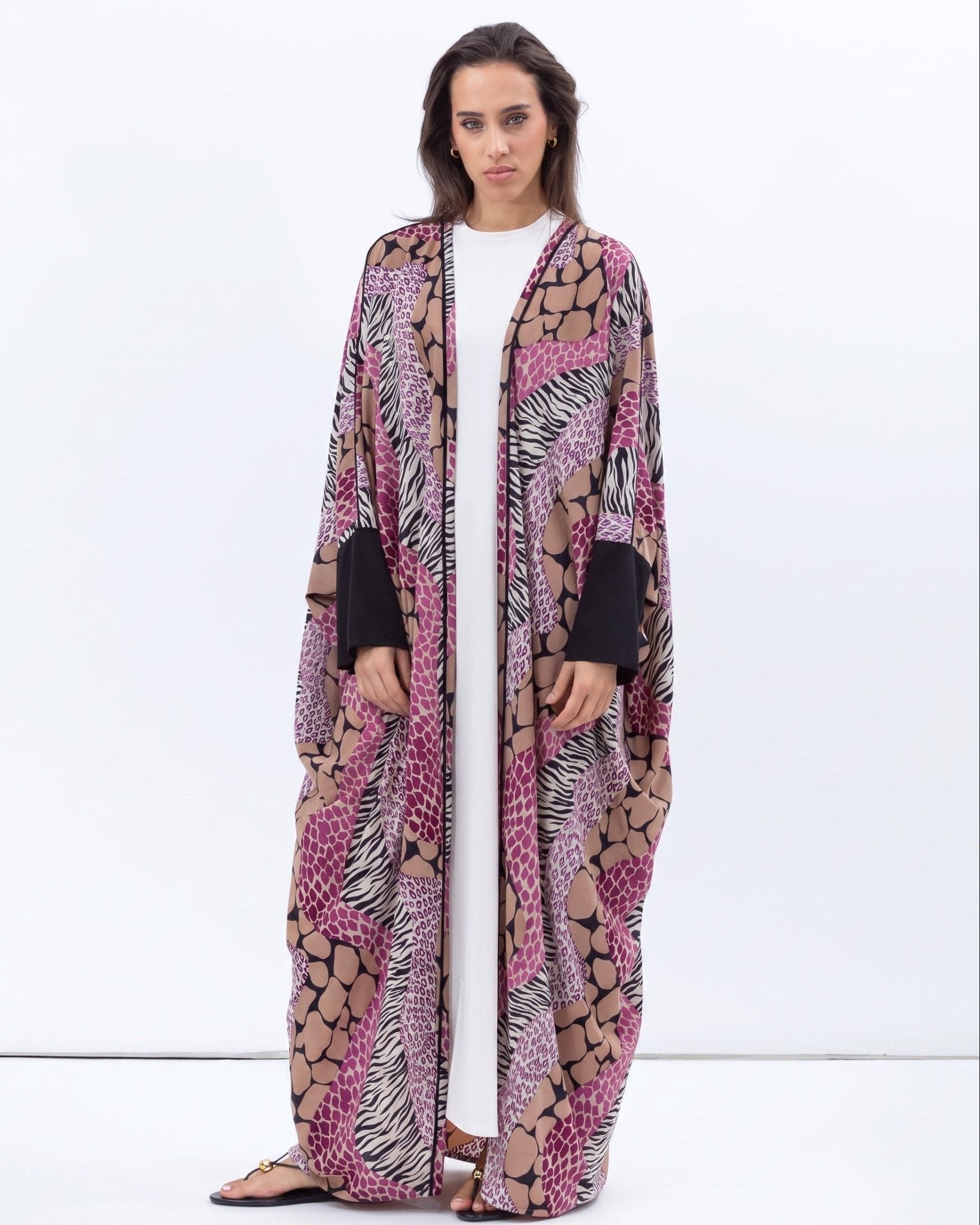 AB-BF-MP-BD – Printed Crepe Abaya - CHIKA - MIRA Y MANO