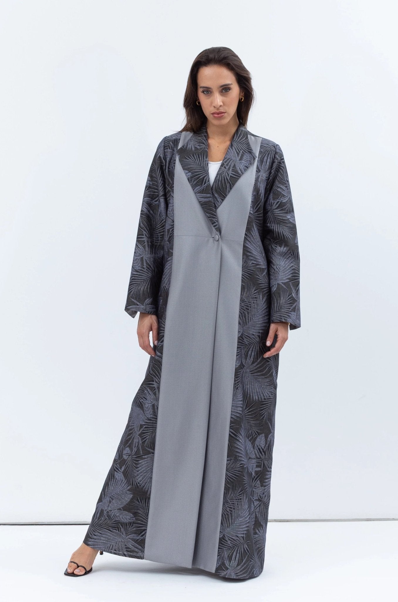 AB - CT - GRY - PLP ABAYA - CHIKA - MIRA Y MANO