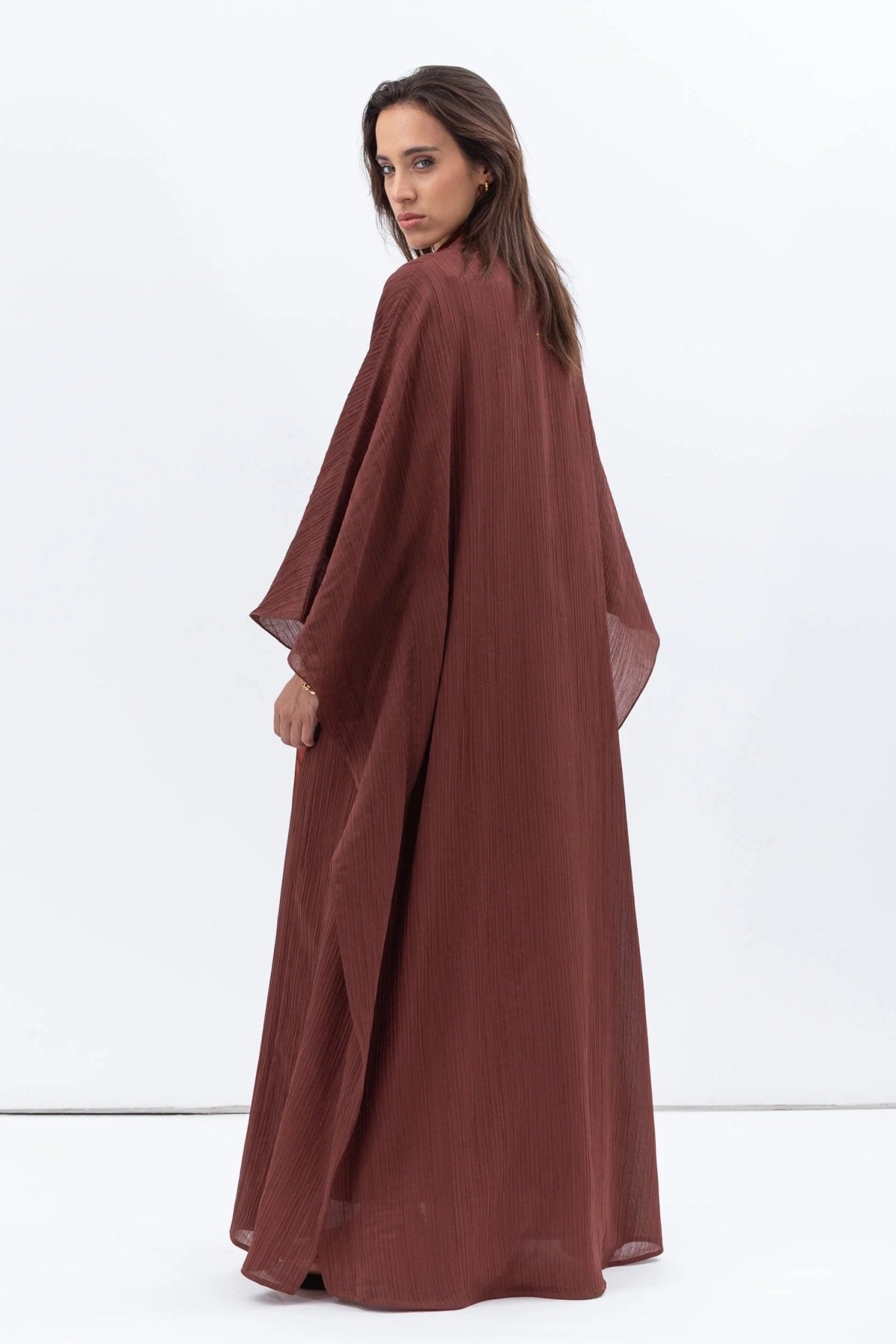 AB - FL - 2LYR - DRST ABAYA - CHIKA - MIRA Y MANO