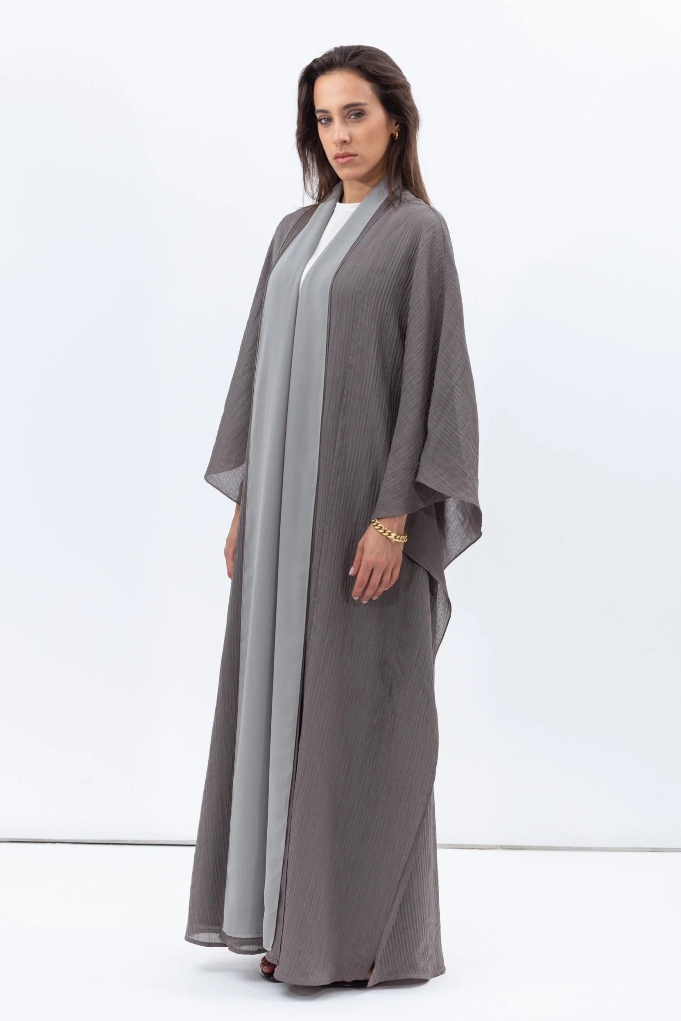 AB - FL - 2LYR - OLVGRN ABAYA - CHIKA - MIRA Y MANO