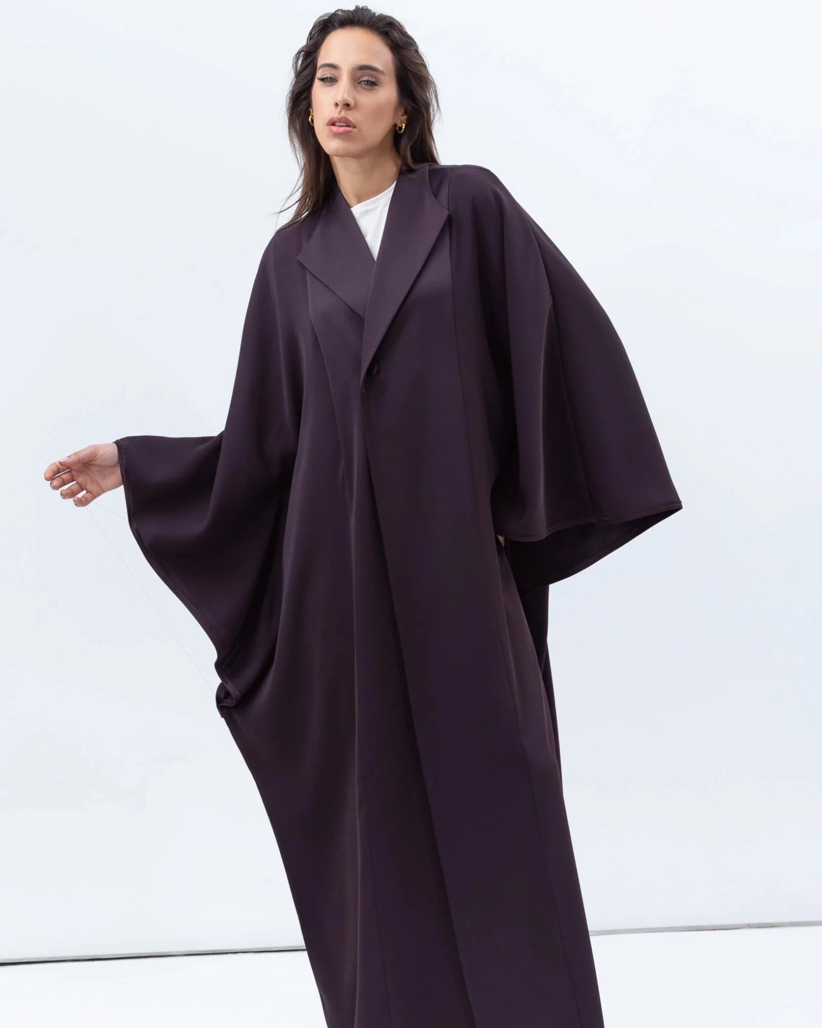 AB-FL-SL-DP ABAYA - CHIKA - MIRA Y MANO