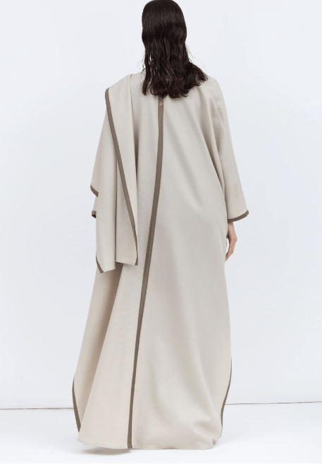 AB - FL - ST - CR ABAYA - CHIKA - MIRA Y MANO