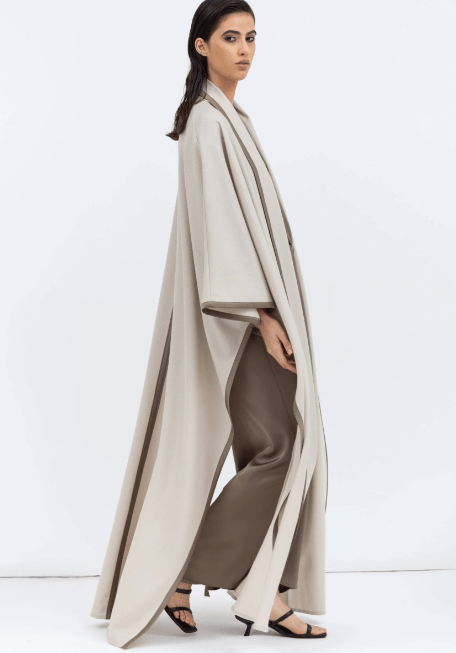 AB - FL - ST - CR ABAYA - CHIKA - MIRA Y MANO